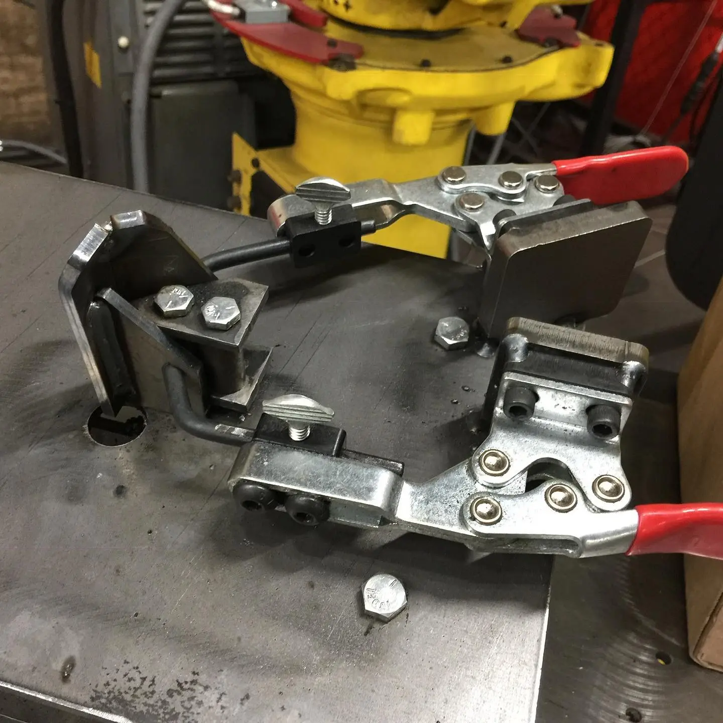 Hold down toggle clamp GH-225-D (2)17q