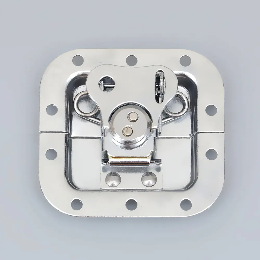 Fly pack case latch