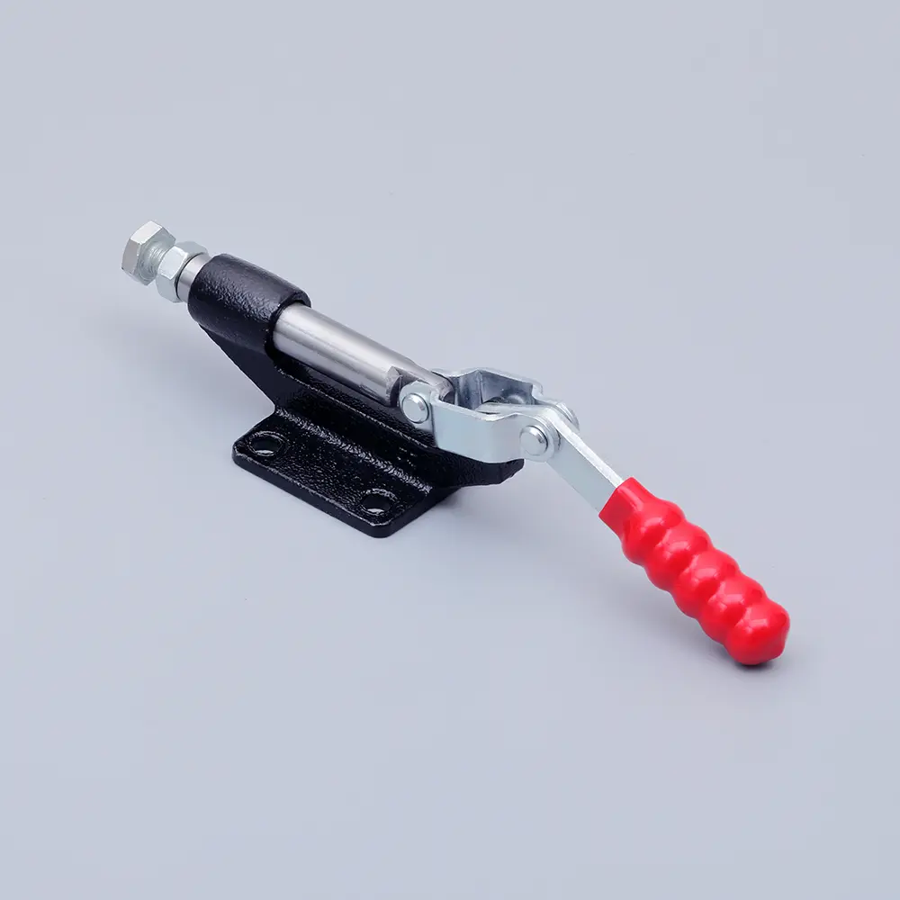 pull toggle clamp