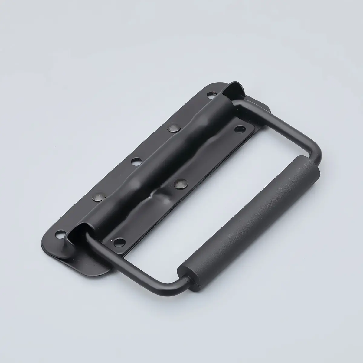 chest handle with spring